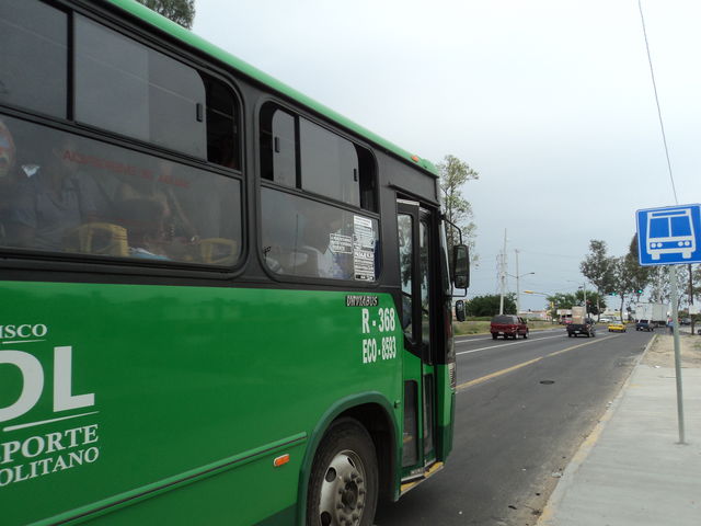 LA RUTA 368 EN AMBOS SENTIDOS DE PONIENTE A ORIENTE Y DE TONALA HACIA EL ORIENTE, SERVICIO CONTINUO