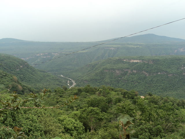 HERMOSA VISTA DESDE MIRADOR JUSTO EN LA UNION DE LOS RIOS SANTIAGO Y RIO VERDE