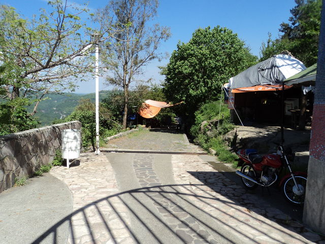 AQUI ES LA ENTRADA, INICIEMOS LA GRAN AVENTURA EN LA BARRANCA DE OBLATOS! QUE DISFRUTE SU RECORRIDO, ACUERDESE, LA BASURA EN SU LUGAR!!!